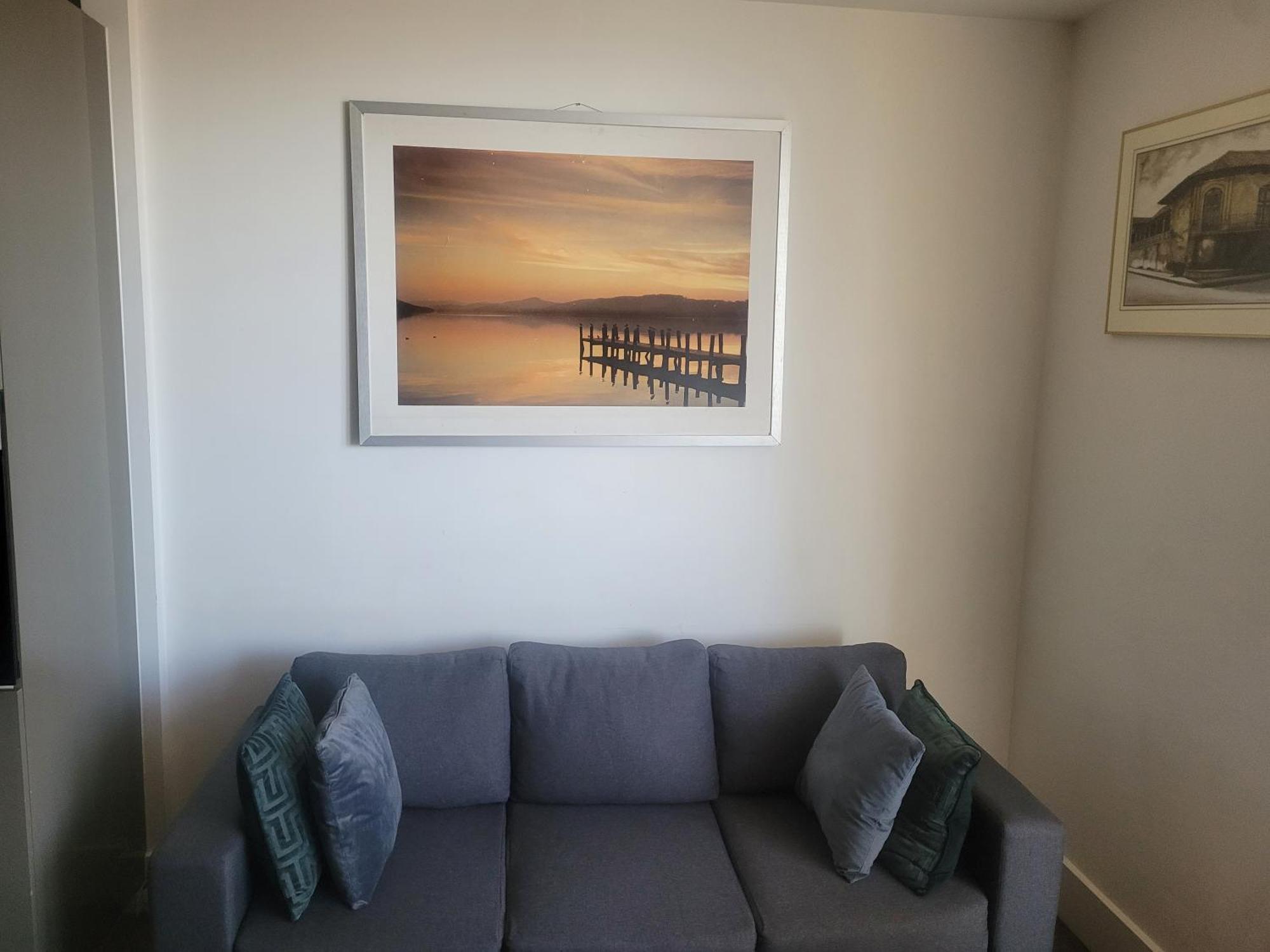 לונדון 2 Bedroom 2 Bath 1 Ensuite In Roya Asenal Beautiful Views & Parking מראה חיצוני תמונה